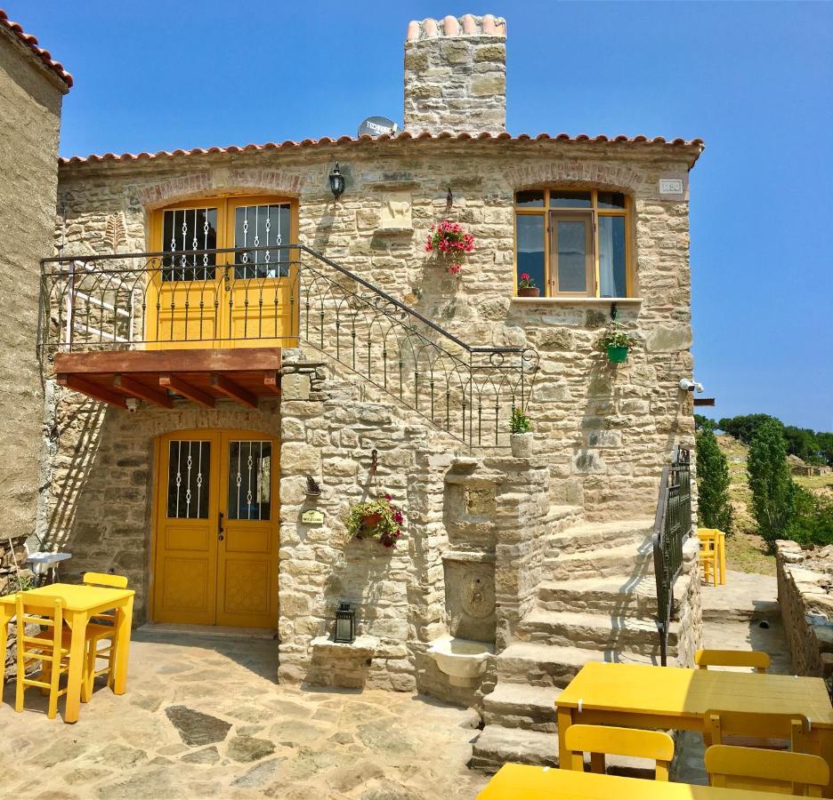 Sari Keçı Taş Otel İmroz Exterior foto