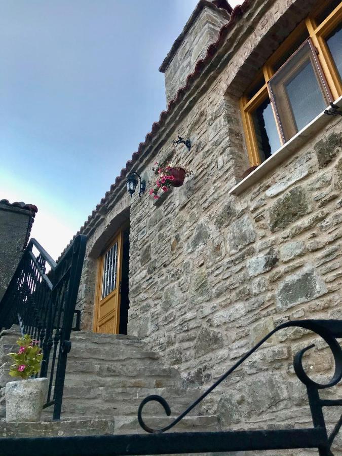 Sari Keçı Taş Otel İmroz Exterior foto